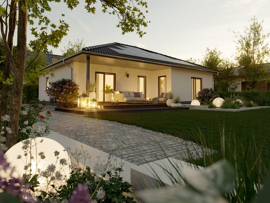 Winkelbungalow bei Abendstimmung – Zukunft mit Sonnenenergie Winkelbungalow im Abendlicht mit großzügiger Dachfläche für eine Photovoltaiklösung